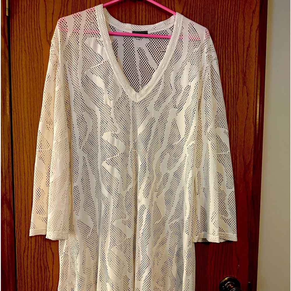 Women’s cover up